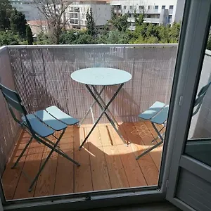 A Proximite Des Plages Et Commerces Appartement